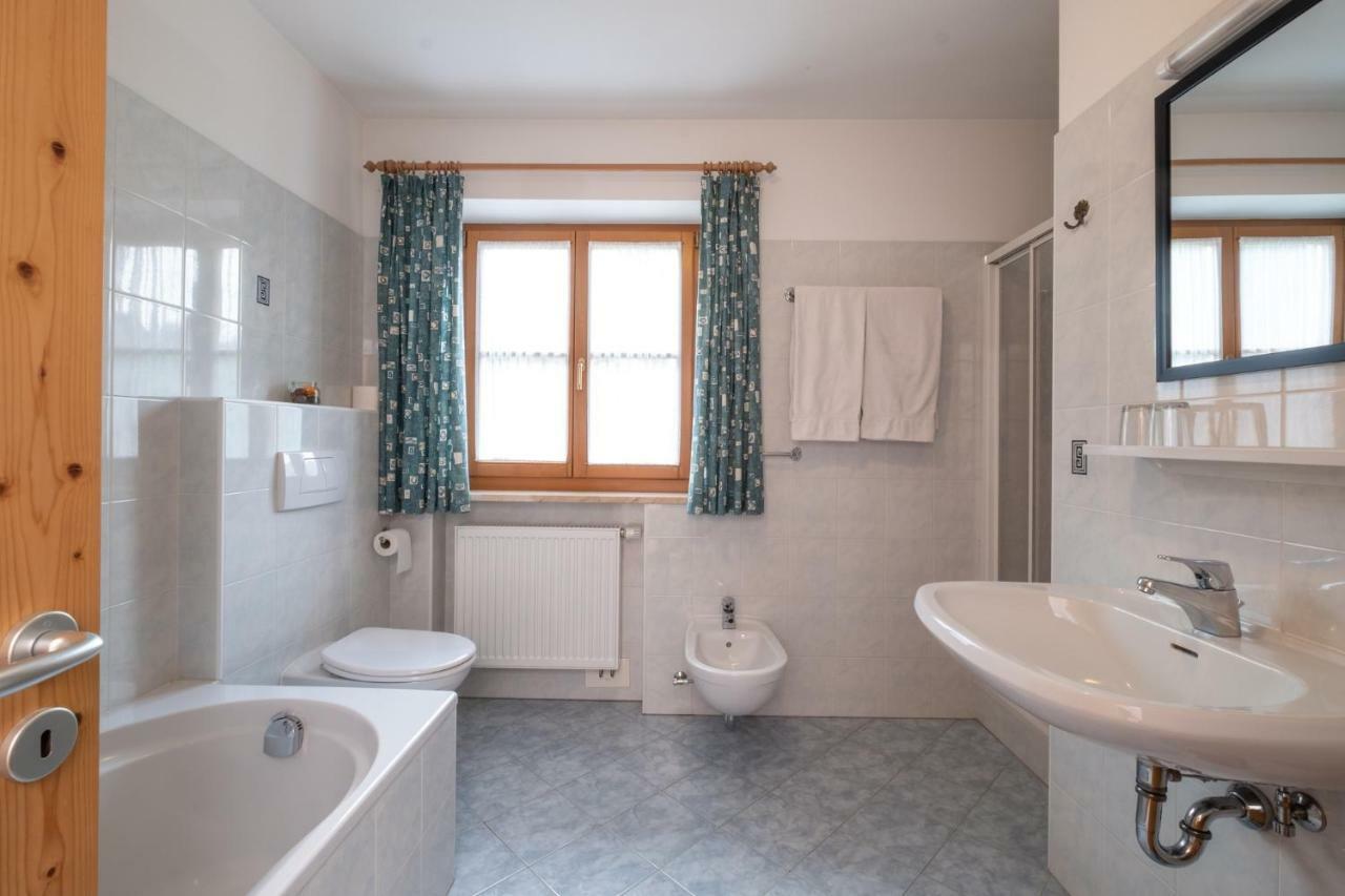 Mantingerhof Apartments Funes  Extérieur photo