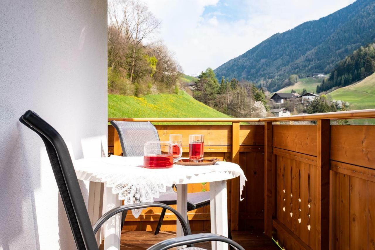 Mantingerhof Apartments Funes  Extérieur photo