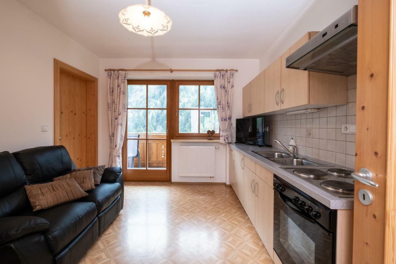 Mantingerhof Apartments Funes  Extérieur photo